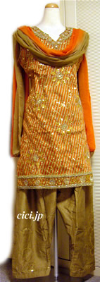 インドの民族衣装／クルティ／パンジャビ