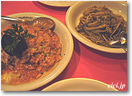 カルミネ(イタリアン)・・・牛込中央通りの中腹。