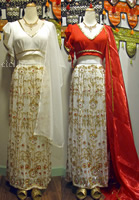 インドの民族衣装レンガ（ランガ）